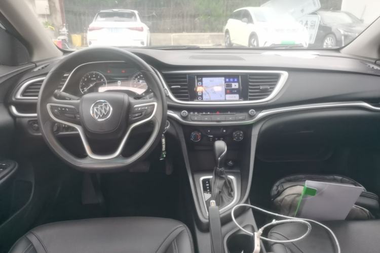 Used Buick GT 2021 Revised Version 1.3T Automatic Mild Hybrid Elite Edition Center Console