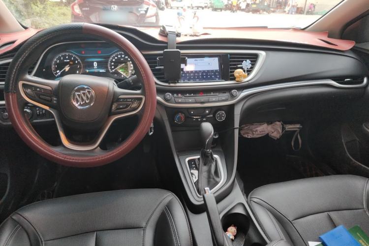 Used Buick GT 2021 Revised Version 1.3T Automatic Mild Hybrid Elite Edition Center Console