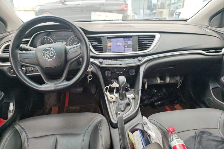 Used Buick GT 2021 1.3T Automatic Mild Hybrid Elite Version Center Console