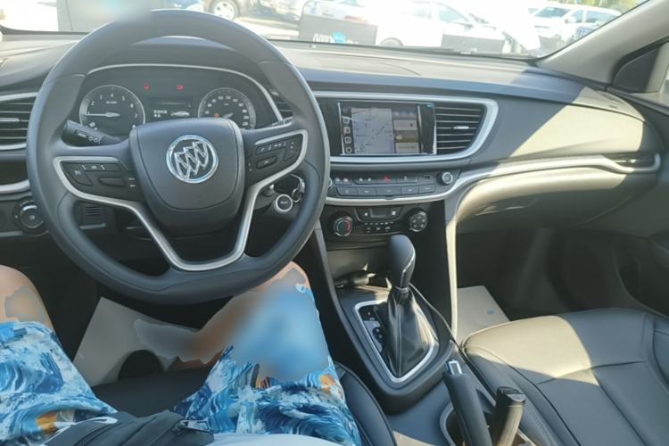 Used Buick GT 2021 Revised Version Flagship 1.5L Automatic Elite Edition Center Console