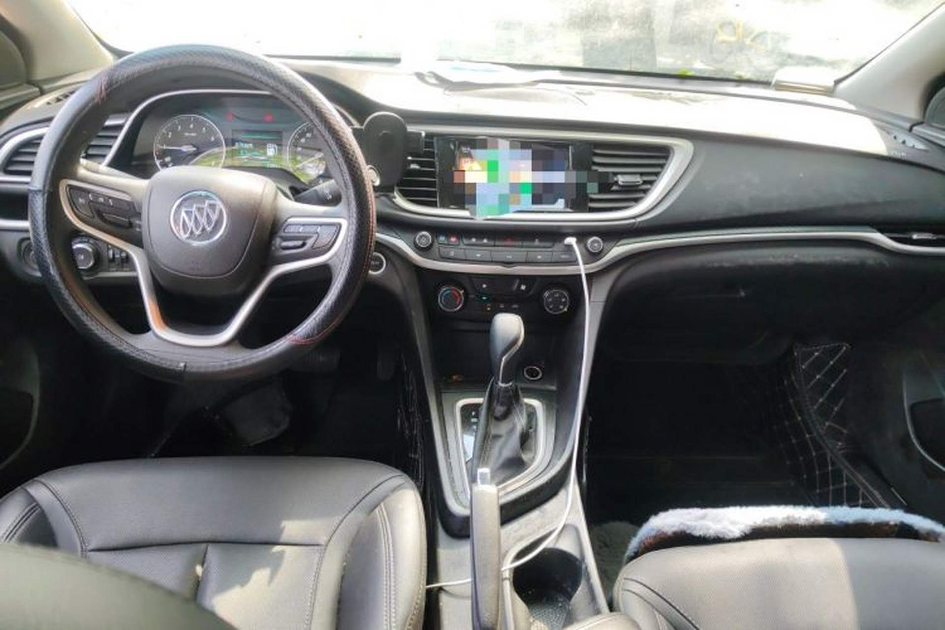 Used Buick GT 2021 Revised Version Flagship 1.5L Automatic Elite Edition Center Console