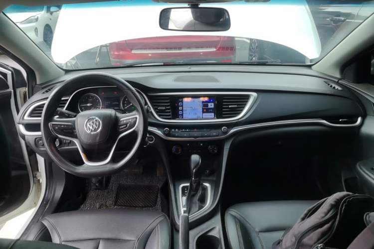 Used Buick GT 2021 Revised Version Flagship 1.5L Automatic Elite Edition Center Console