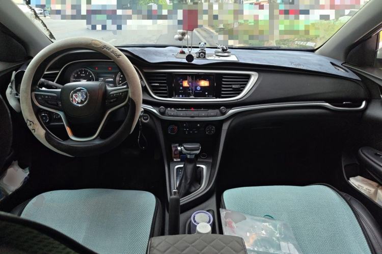 Used Buick GT 2021 Revised Version Flagship 1.5L Automatic Elite Edition Center Console