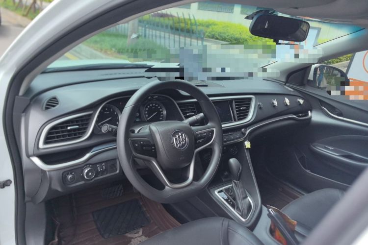 Used Buick GT 2021 Revised Version Flagship 1.5L Automatic Elite Edition Center Console