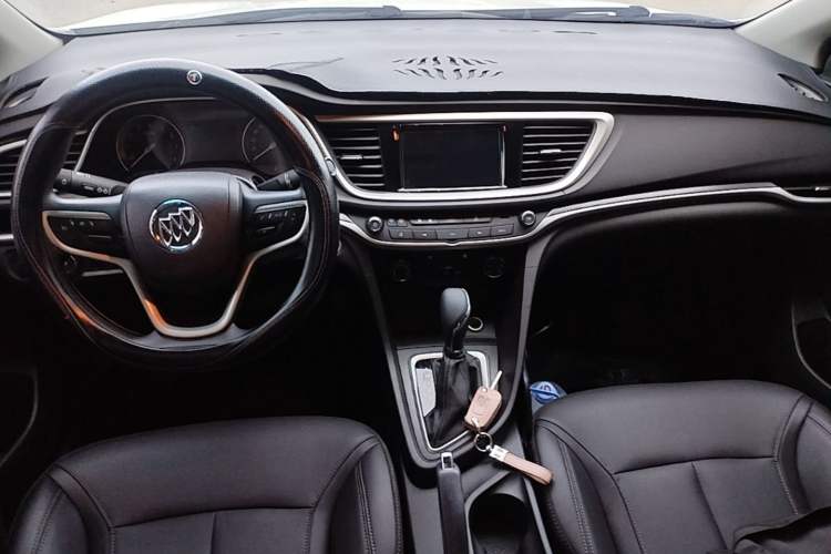 Used Buick GT 2021 Revised Version Flagship 1.5L Automatic Elite Edition Center Console