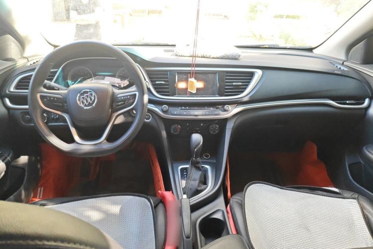 Used Buick GT 2021 Revised Version Flagship 1.5L Automatic Elite Edition Center Console