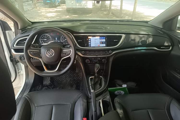 Used Buick GT 2021 Revised Version Flagship 1.5L Automatic Elite Edition Center Console