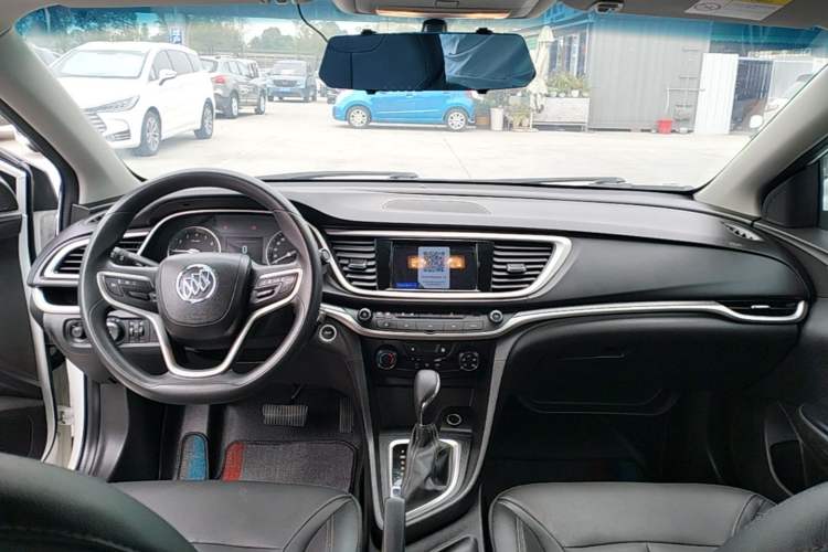 Used Buick GT 2021 Revised Version Flagship 1.5L Automatic Elite Edition Center Console