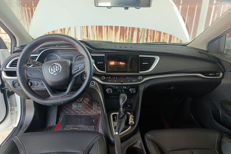 Used Buick GT 2021 1.3T Automatic Mild Hybrid Elite Version Center Console