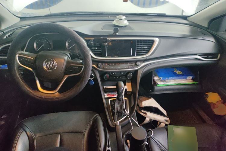 Used Buick GT 2021 Revised Version Flagship 1.5L Automatic Elite Edition Center Console