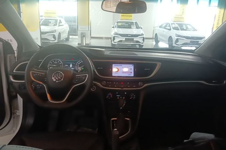Used Buick GT 2021 Revised Version 1.3T Automatic Mild Hybrid Elite Edition Center Console