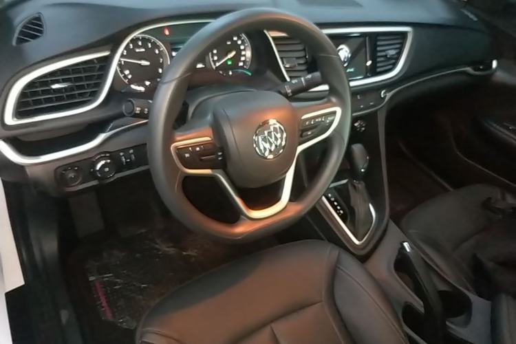 Used Buick GT 2021 Revised Version Flagship 1.5L Automatic Elite Edition Center Console