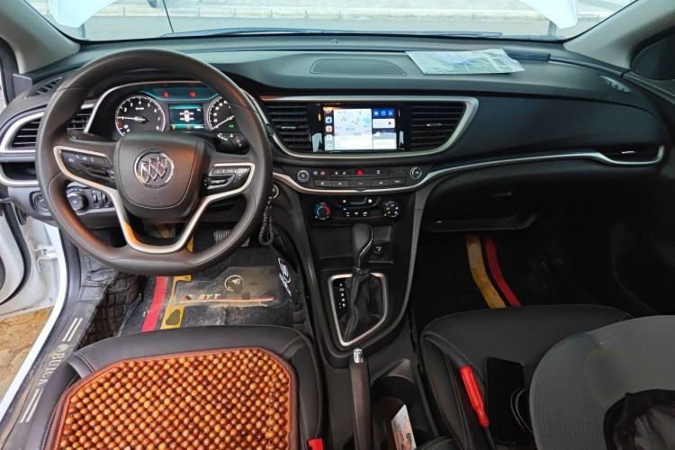 Used Buick GT 2021 1.3T Automatic Mild Hybrid Elite Version Center Console
