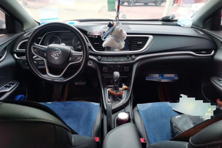 Used Buick GT 2021 Revised Version 1.3T Automatic Mild Hybrid Elite Edition Center Console