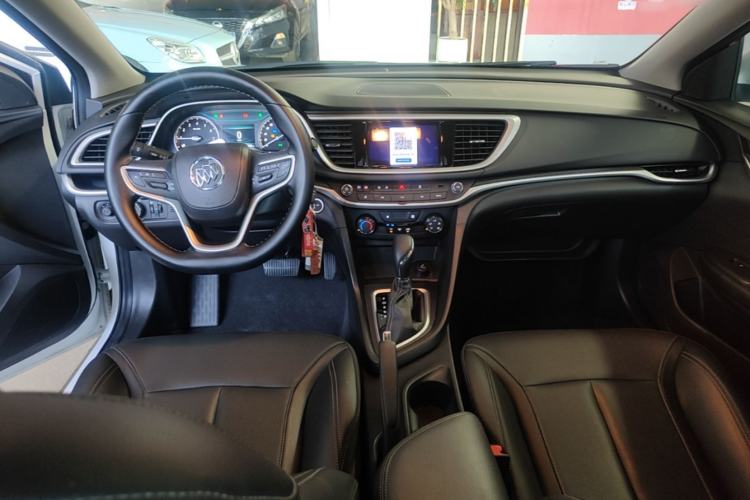 Used Buick GT 2021 Revised Version 1.3T Automatic Mild Hybrid Elite Edition Center Console