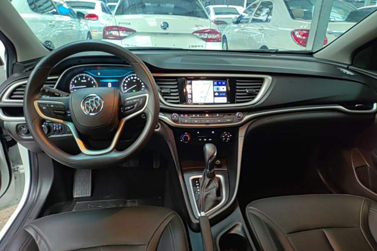 Used Buick GT 2021 Revised Version Flagship 1.5L Automatic Elite Edition Center Console