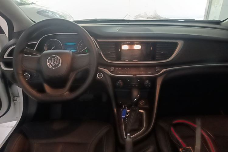 Used Buick GT 2021 1.3T Automatic Mild Hybrid Elite Version Center Console