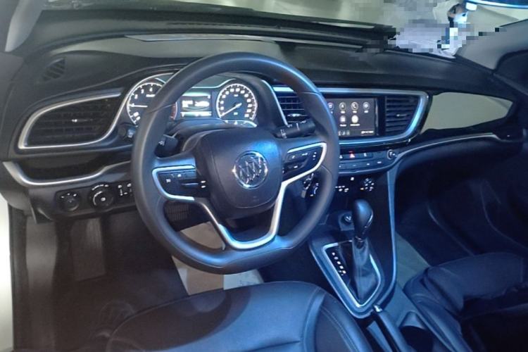 Used Buick GT 2021 Revised Version 1.3T Automatic Mild Hybrid Elite Edition Center Console