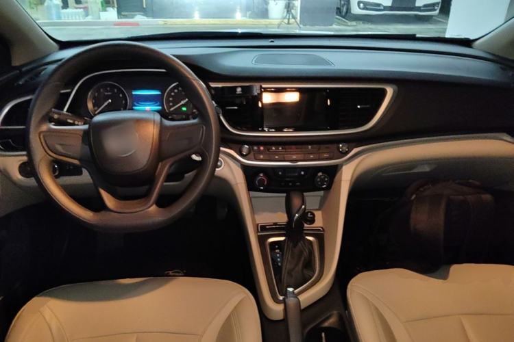 Used Buick GT 2021 Exemplar 1.5L Automatic Elite Version Center Console