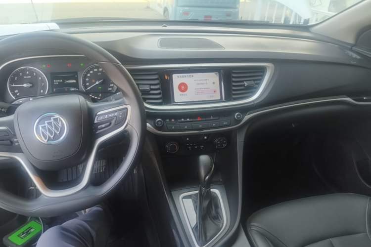 Used Buick GT 2021 Revised Version Flagship 1.5L Automatic Elite Edition Center Console