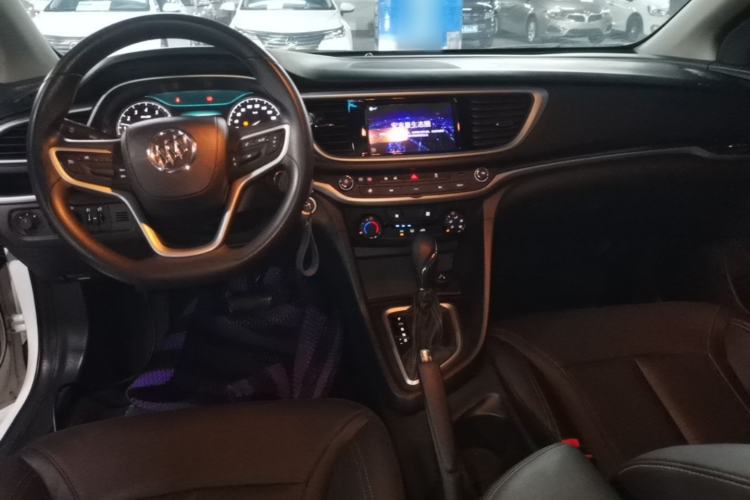 Used Buick GT 2021 Revised Version 1.3T Automatic Mild Hybrid Elite Edition Center Console