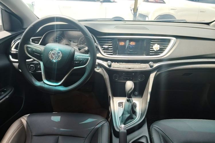 Used Buick GT 2021 Revised Version Flagship 1.5L Automatic Elite Edition Center Console