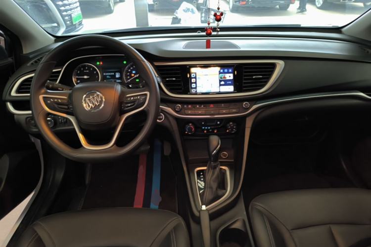 Used Buick GT 2021 Revised Version Flagship 1.5L Automatic Elite Edition Center Console