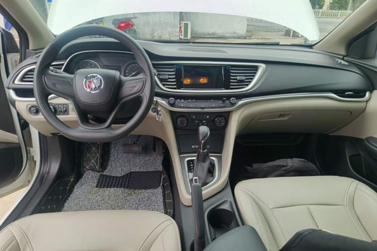 Used Buick GT 2021 Exemplar 1.5L Automatic Elite Version Center Console