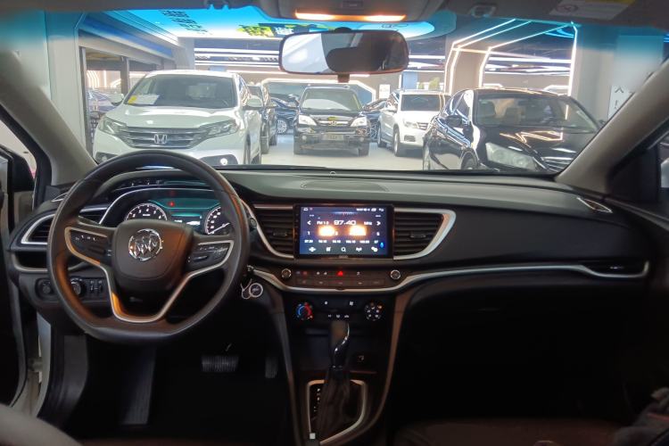 Used Buick GT 2021 Revised Version 1.3T Automatic Mild Hybrid Elite Edition Center Console