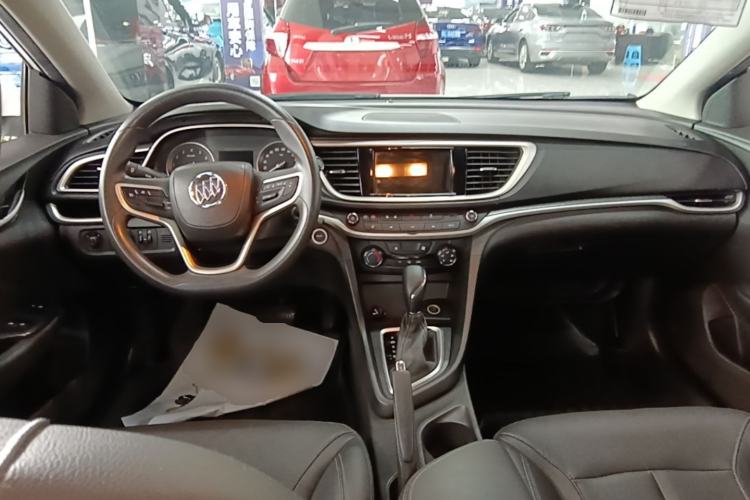 Used Buick GT 2021 Revised Version 1.3T Automatic Mild Hybrid Elite Edition Center Console
