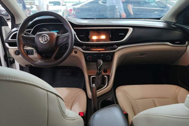 Used Buick GT 2021 Exemplar 1.5L Automatic Elite Version Center Console