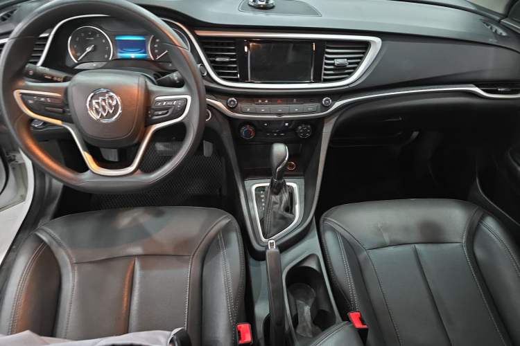 Used Buick GT 2021 Revised Version 1.3T Automatic Mild Hybrid Elite Edition Center Console