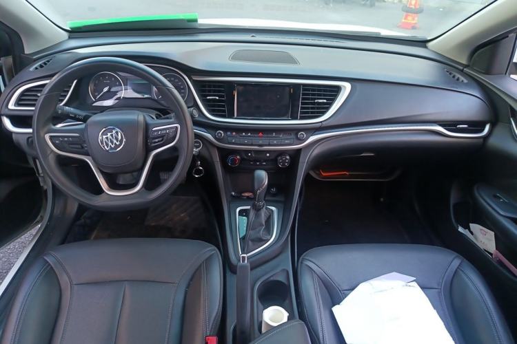 Used Buick GT 2021 Revised Version Flagship 1.5L Automatic Elite Edition Center Console