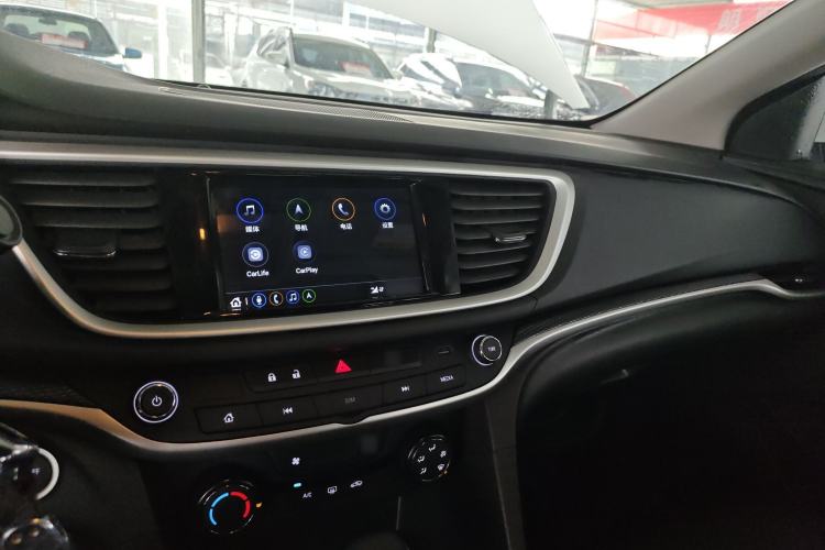 Used Buick GT 2021 Revised Version Flagship 1.5L Automatic Elite Edition Center Console