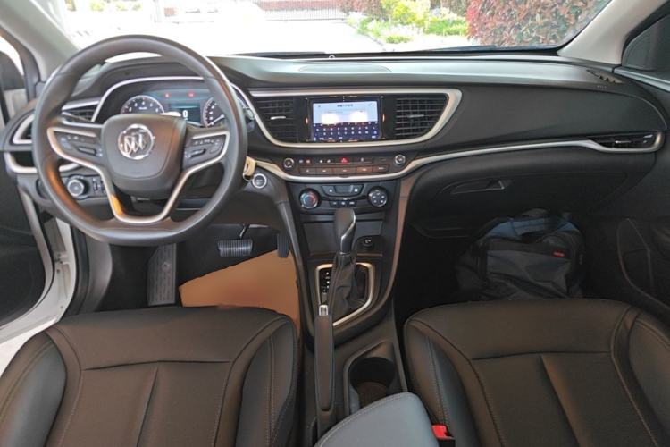 Used Buick GT 2021 Revised Version Flagship 1.5L Automatic Elite Edition Center Console