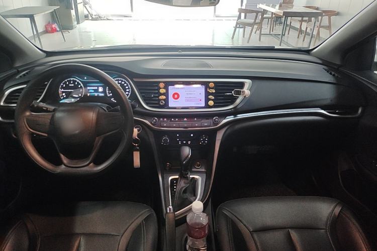 Used Buick GT 2021 1.3T Automatic Mild Hybrid Elite Version Center Console