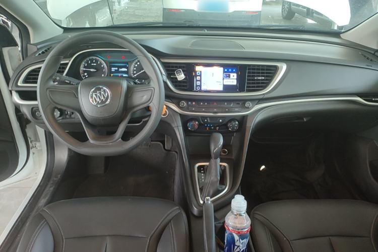 Used Buick GT 2021 1.3T Automatic Mild Hybrid Elite Version Center Console