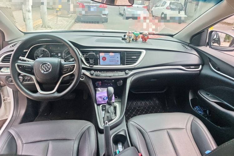 Used Buick GT 2021 Revised Version Flagship 1.5L Automatic Elite Edition Center Console