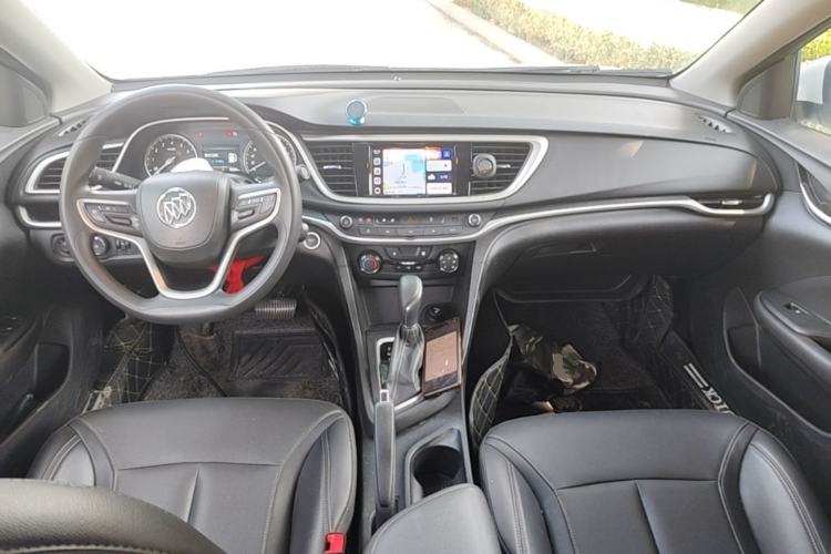 Used Buick GT 2021 Revised Version Flagship 1.5L Automatic Elite Edition Center Console