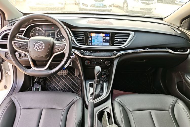 Used Buick GT 2021 Revised Version Flagship 1.5L Automatic Elite Edition Center Console