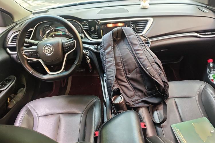 Used Buick GT 2021 Revised Version Flagship 1.5L Automatic Elite Edition Center Console