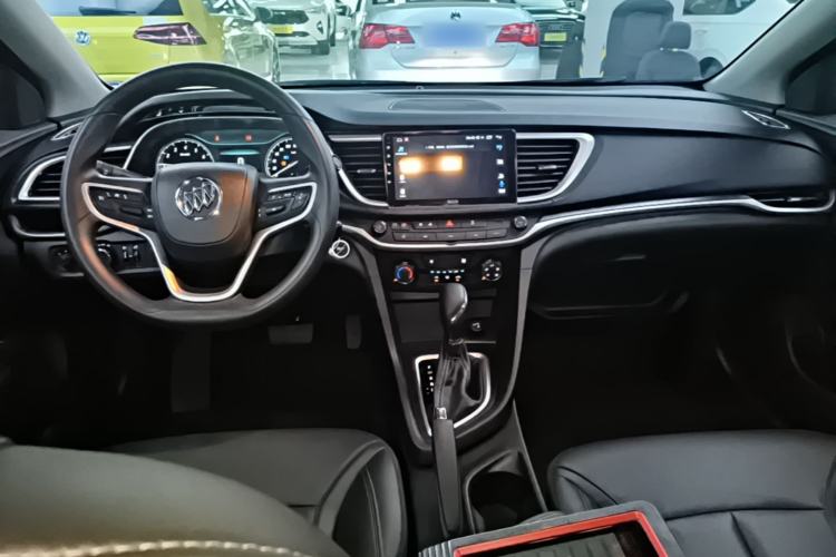 Used Buick GT 2021 Revised Version 1.3T Automatic Mild Hybrid Elite Edition Center Console