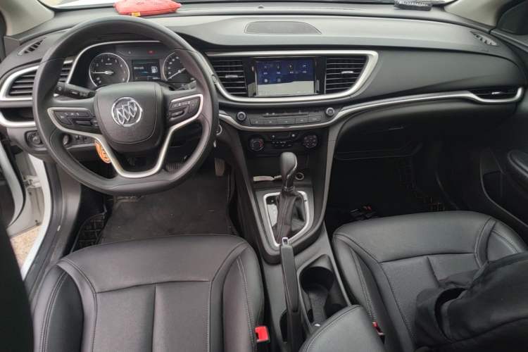 Used Buick GT 2021 Revised Version Flagship 1.5L Automatic Elite Edition Center Console