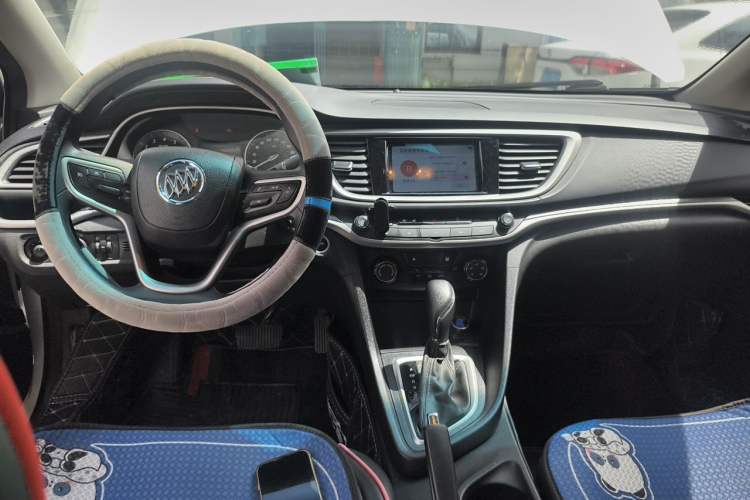 Used Buick GT 2021 Revised Version Flagship 1.5L Automatic Elite Edition Center Console