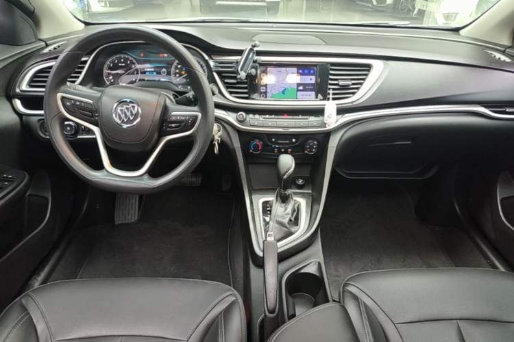 Used Buick GT 2021 Revised Version Flagship 1.5L Automatic Elite Edition Center Console
