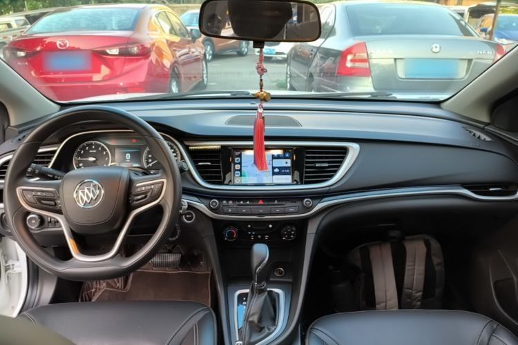 Used Buick GT 2021 Revised Version Flagship 1.5L Automatic Elite Edition Center Console