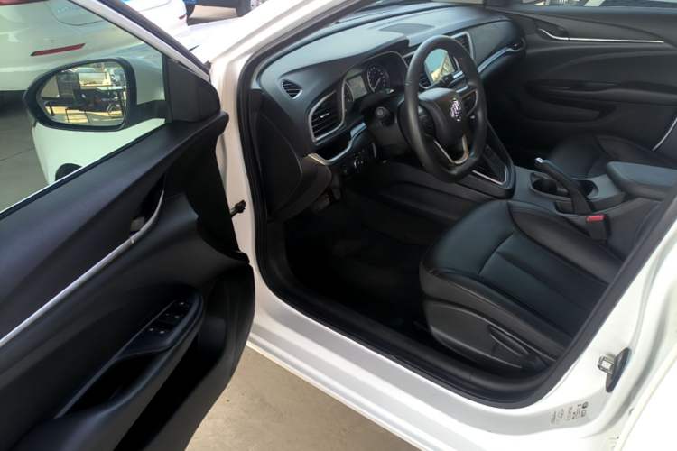 Used Buick GT 2021 Revised Version Flagship 1.5L Automatic Entry-Level Trim Driver Seat