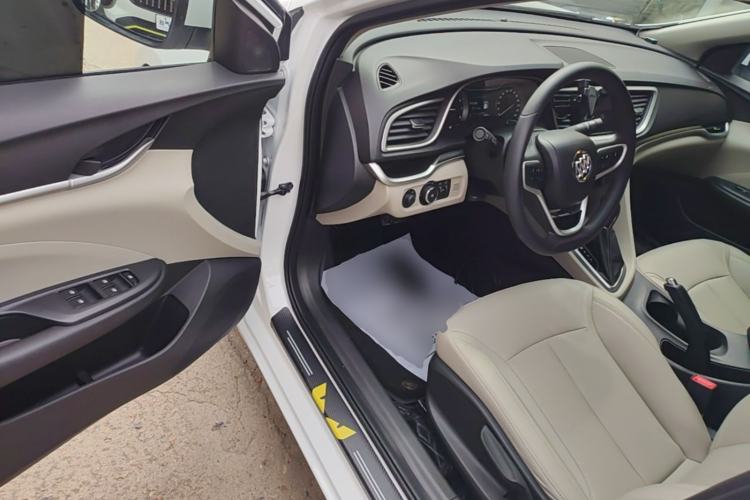 Used Buick GT 2021 Exemplar 1.5L Automatic Elite Version Driver Seat