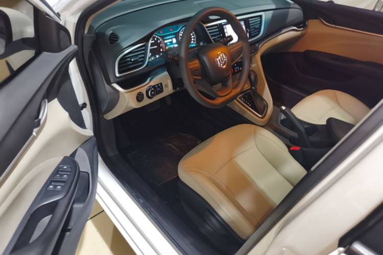 Used Buick GT 2021 Exemplar 1.5L Automatic Elite Version Driver Seat