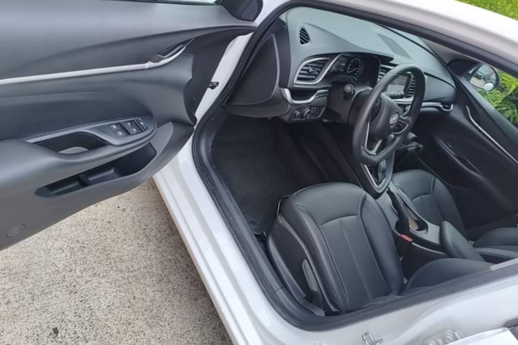 Used Buick GT 2021 Revised Version Flagship 1.5L Automatic Elite Edition Driver Seat